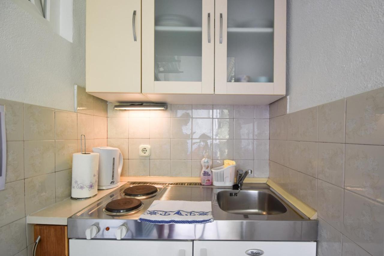 Marios Appartement Brela Buitenkant foto
