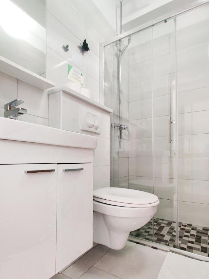 Marios Appartement Brela Buitenkant foto