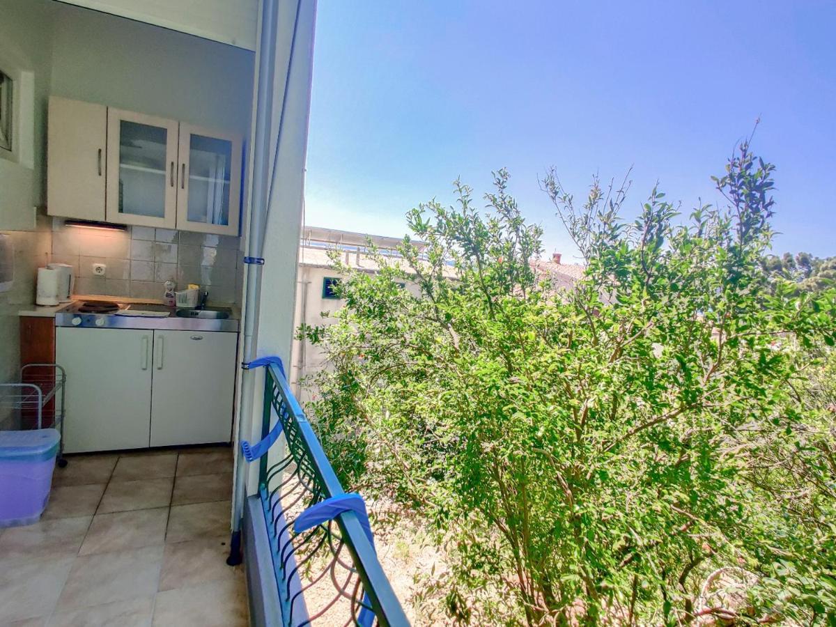 Marios Appartement Brela Buitenkant foto
