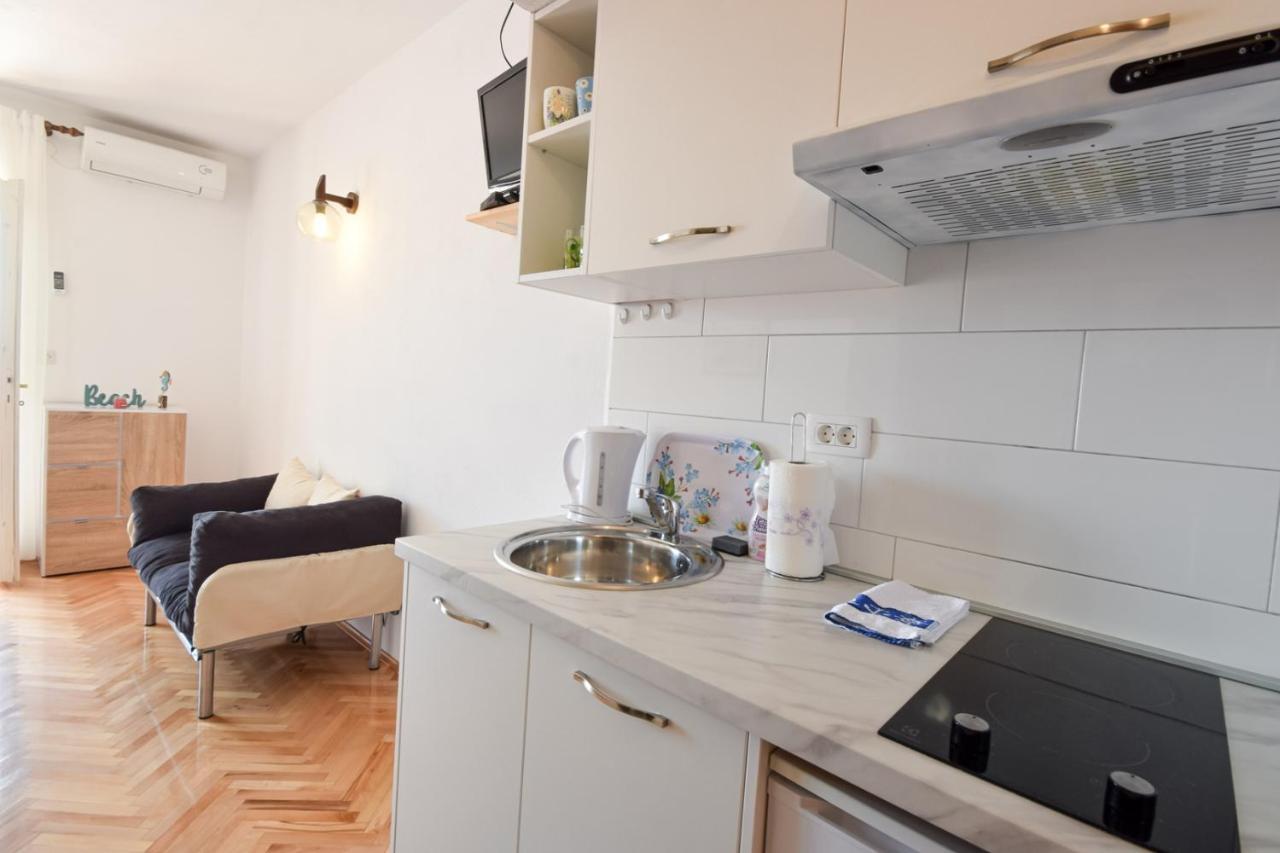 Marios Appartement Brela Buitenkant foto